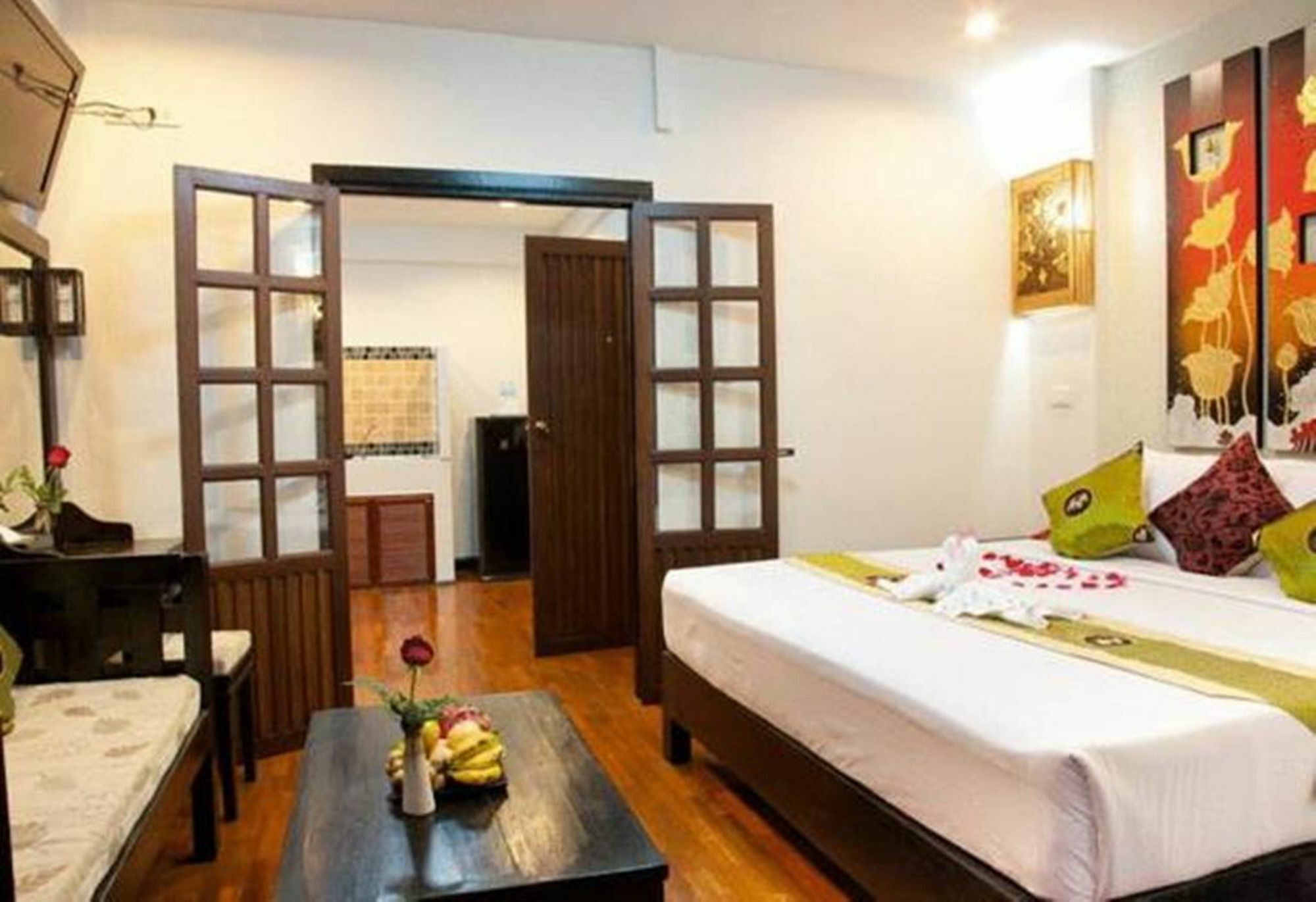 Hotel Spring@Tapae Chiang Mai Exterior foto