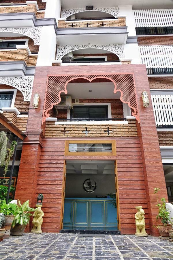 Hotel Spring@Tapae Chiang Mai Exterior foto